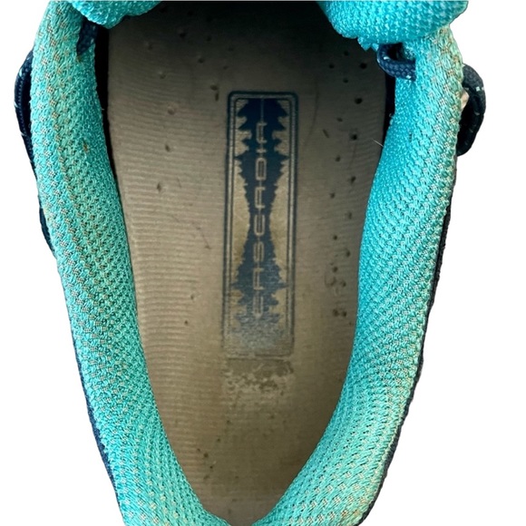 Brooks Cascadia 7 Waterproof Membrane Trail Running Hiking Shoe (9.5) - Picture 12 of 12